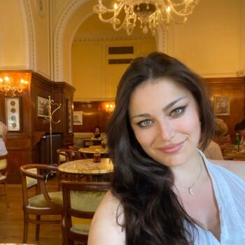 Babysitter in Üsküdar: Beyza