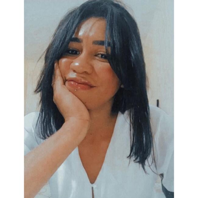 Babysitter in Aparecida de Goiânia: Joyce