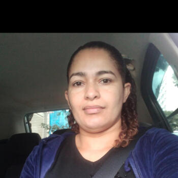 Babysitter in São Paulo: Poliana