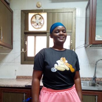 Nanny in Abu Dhabi: Hadijah