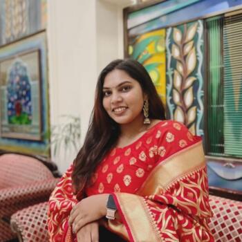 वाराणसी में बेबीसिटर: Pragya