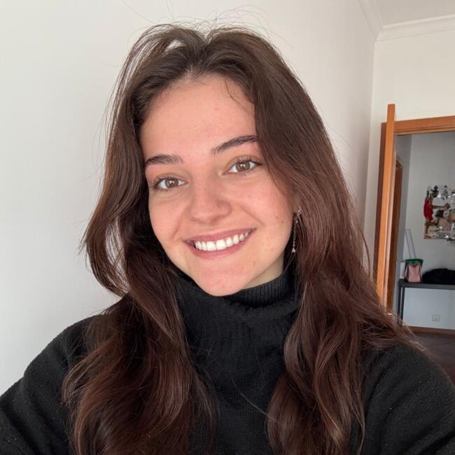 Babysitter in Fréjus: Virginie