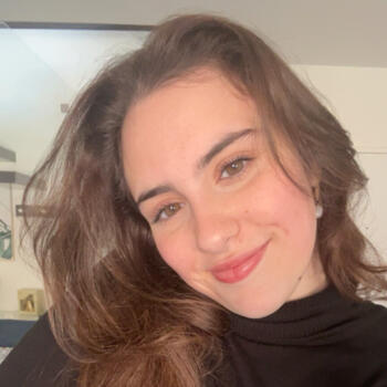 Babysitter em Palmela: Laura