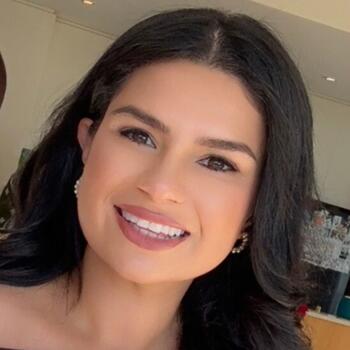 Babysitter Sydney: Zenab