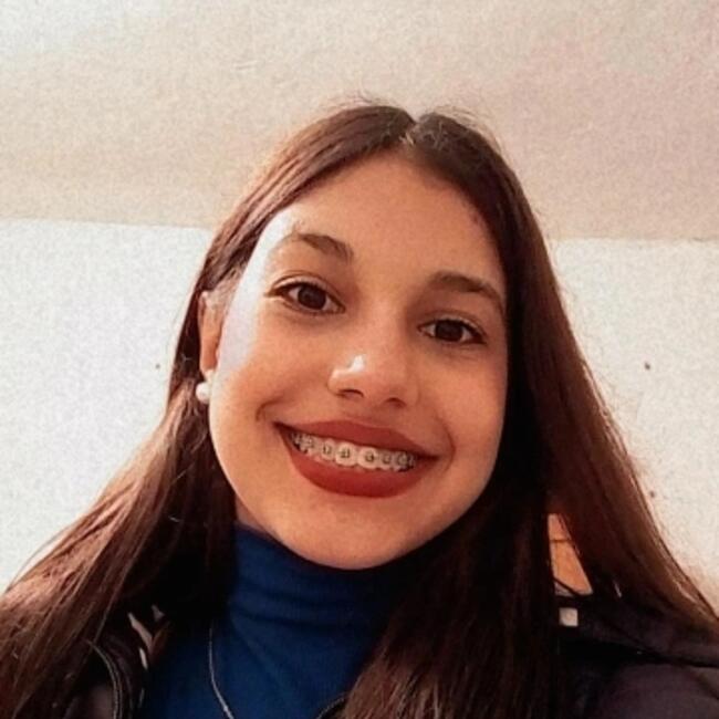 Baby-sitter in Las Piedras: Camila