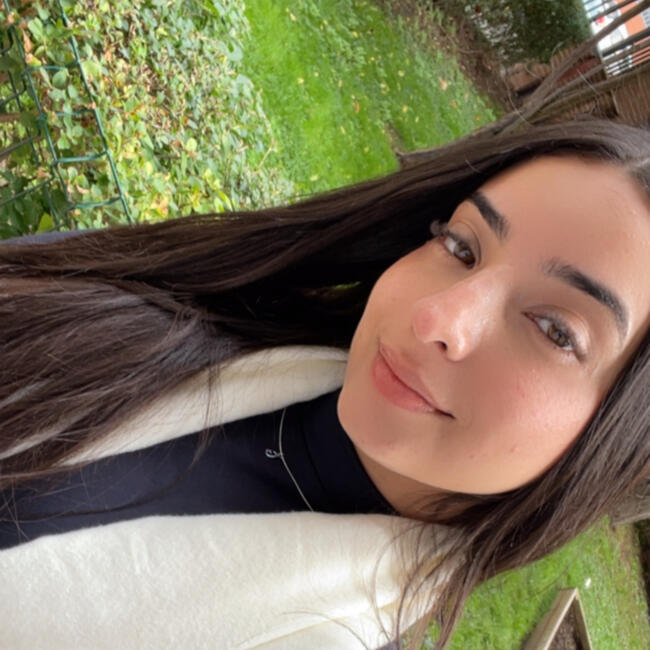 Niñera en Valencia: Thainá Moura