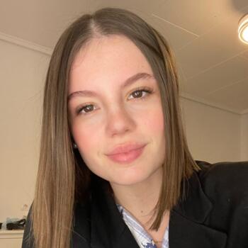 Babysitter Rocafort: María