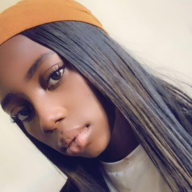 Babysitter in Saint-Maur-des-Fossés: Hapsa