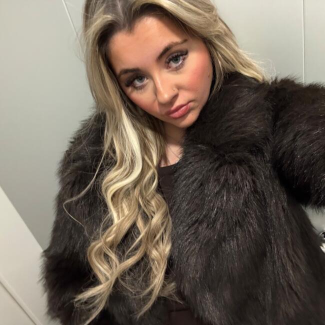 Babysitter in Knokke-Heist: Lisa