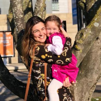 Babysitter Maia: Raphaella