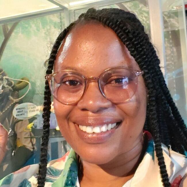 Babysitter in Aberdeen: Hadiza