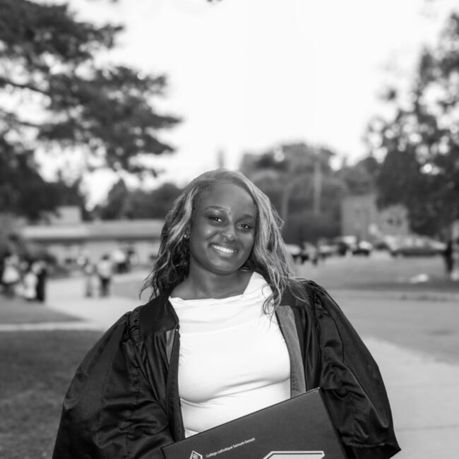 Babysitter in Ottawa: Grace