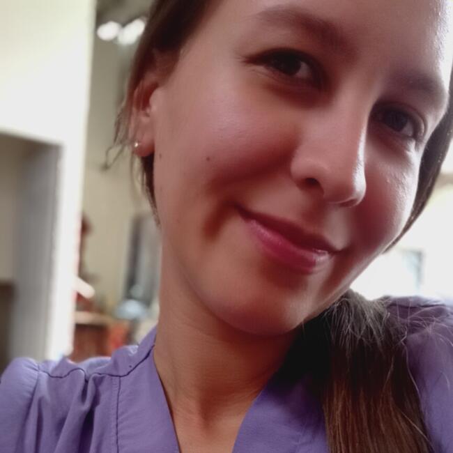 Babysitter in Panama City: Maria camila