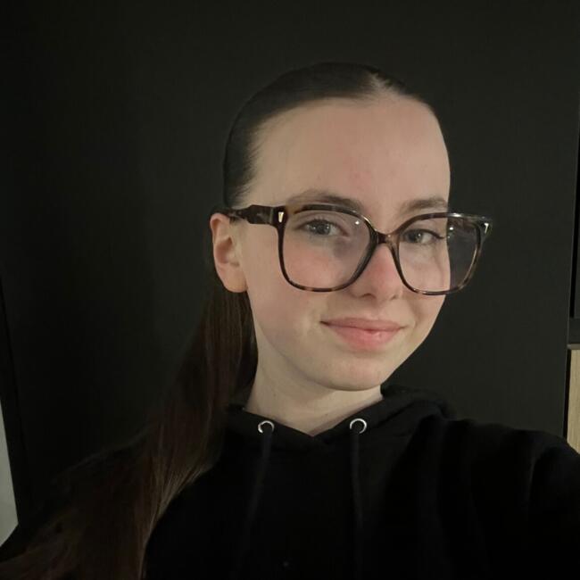 Babysitter in Angers: Candice