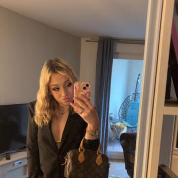 Babysitter in Strasbourg: Ange