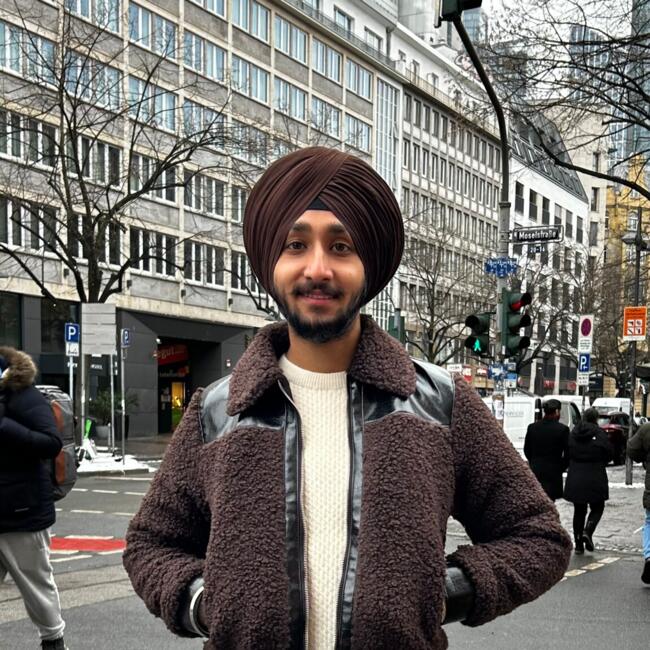 Babysitter in Hirschhorn: Harsimran