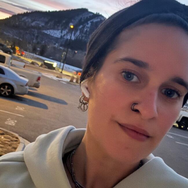 Babysitter in Avon (Colorado): Melina