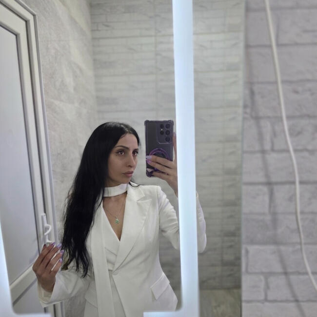 Babysitter in Batumi: Lili