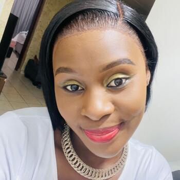 Babysitting job in Durban: babysitting job Phindile