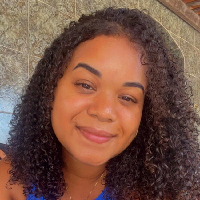 Babysitting job in Salvador: Carol