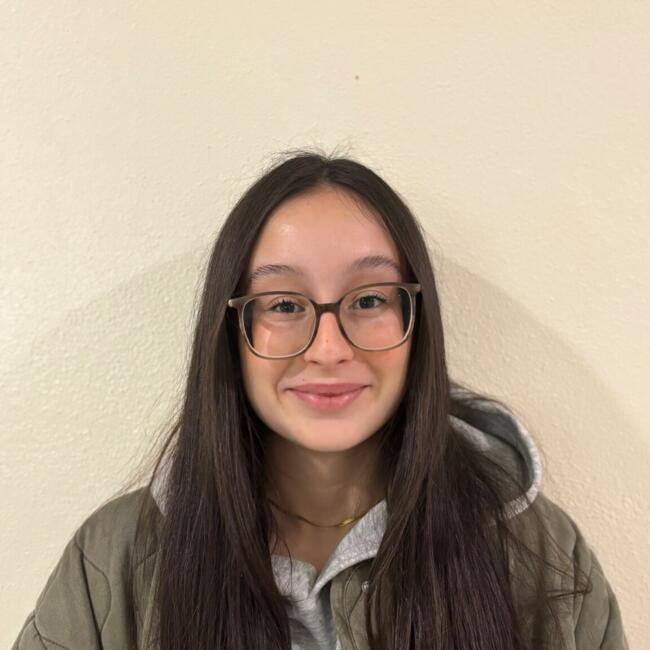 Babysitter in Bonneville: Myriam