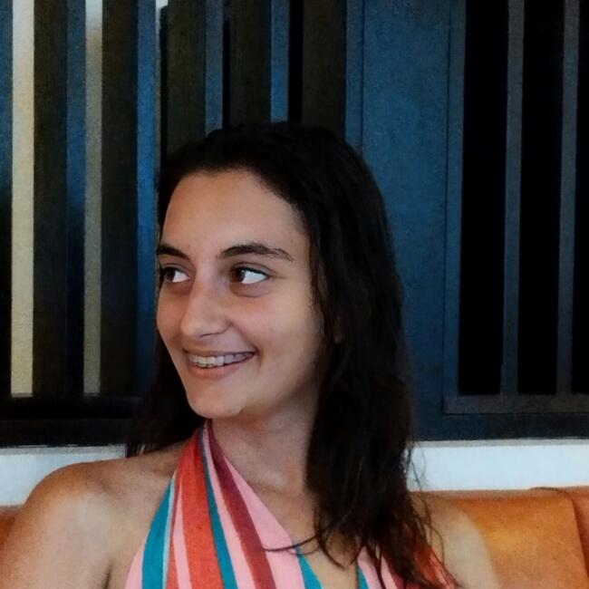 Babysitter em Lisboa: Joana