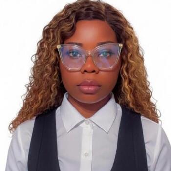 Babysitter in Maia: Luzia