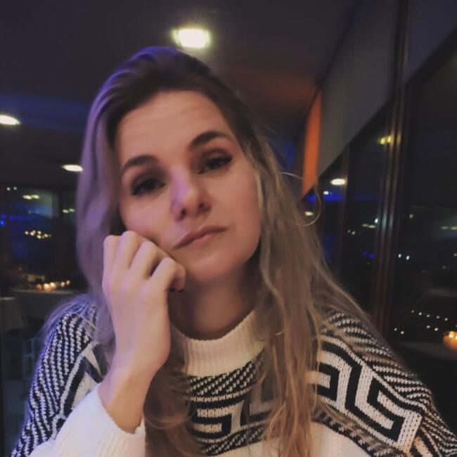 Babysitter em Sintra: Paula