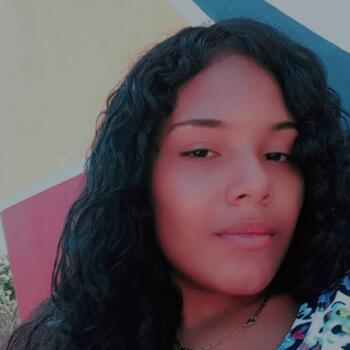 Niñera en Porlamar - Isla Margarita: Daniella