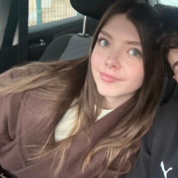 Babysitter in Écouen: Paloma