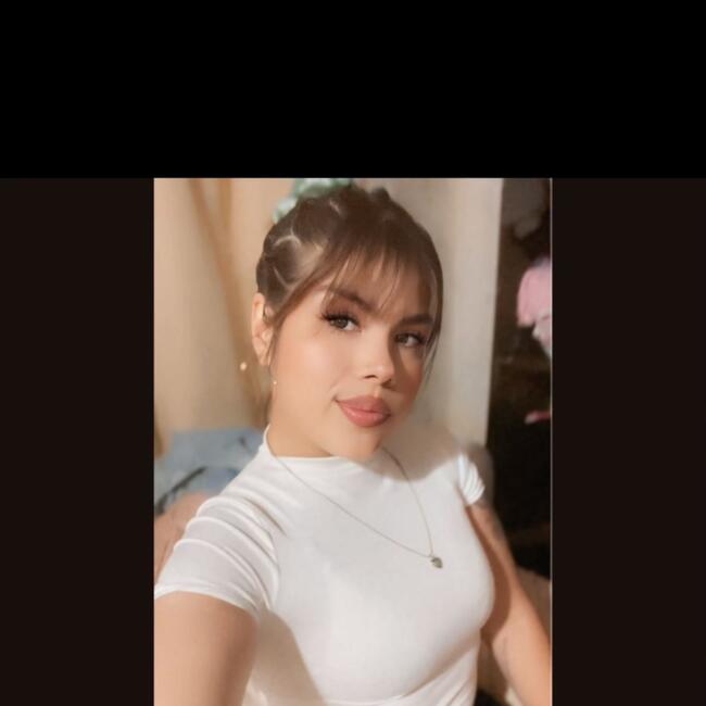 Babysitter in Pilar: Karen Rocio