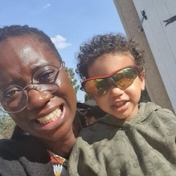 Babysitter in Rozier-en-Donzy: Fatou