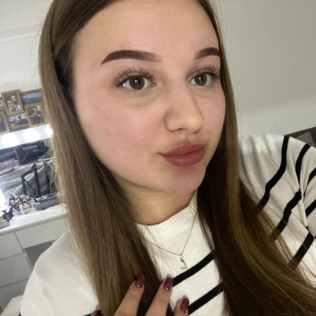 Bébiszitter Nyíregyháza területén: Viktória