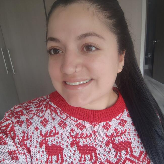 Canguro en Ciudad Real: Laura Nicole