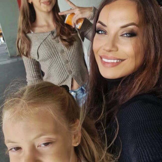 Babysitting job in Spijkenisse: Anita