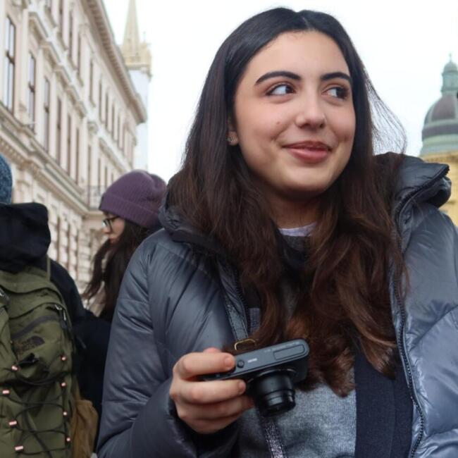 Babysitter in Castelvetro di Modena: Giulia