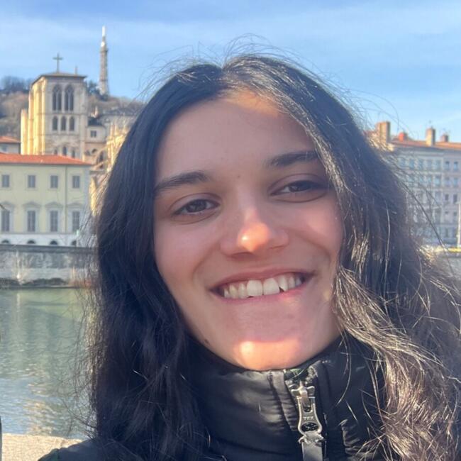 Baby-sitter in Montréal: Lison