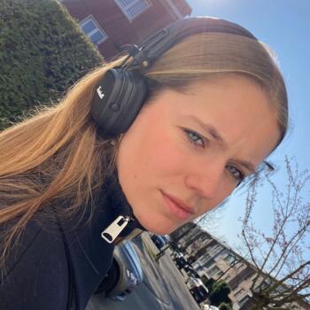 Babysitter in Antwerpen: Julie
