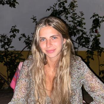 Babysitter in Gold Coast: Casilda
