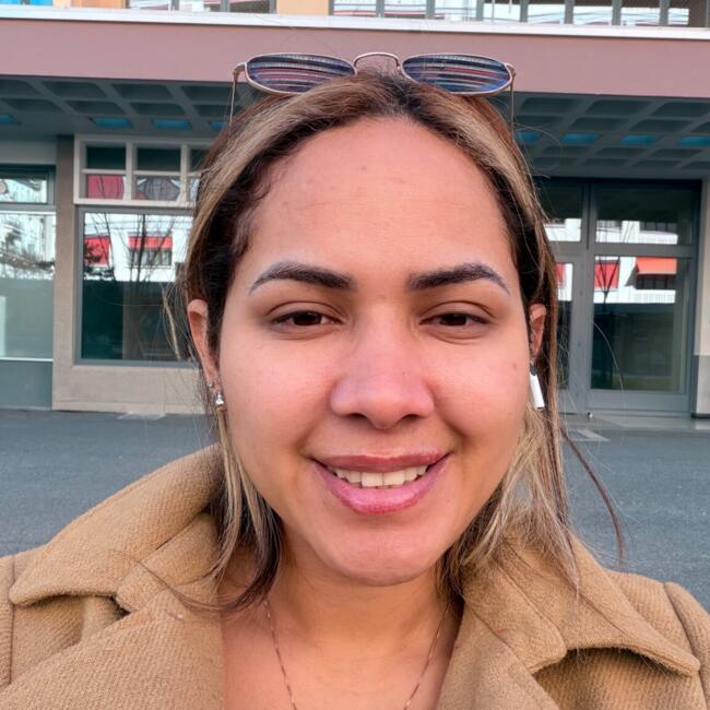 Babysitter in Geneva: Amanda