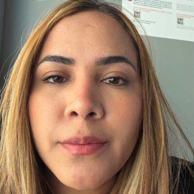 Babysitter in Geneva: Amanda