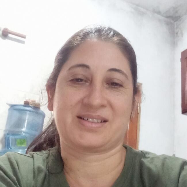 Babysitter in Moreno: Fatima