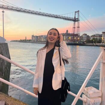 Babysitter in Portugalete: Lucia