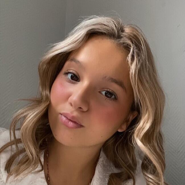 Babysitter in Villeurbanne: Manon