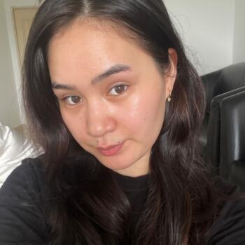 Babysitter in Kuala Lumpur: Parwana