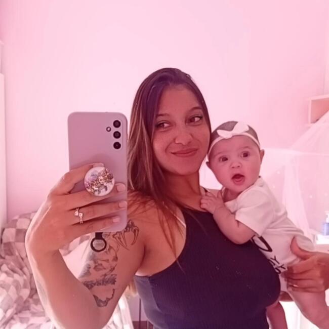 Babysitting job in Torres Vedras: Danielly Silva