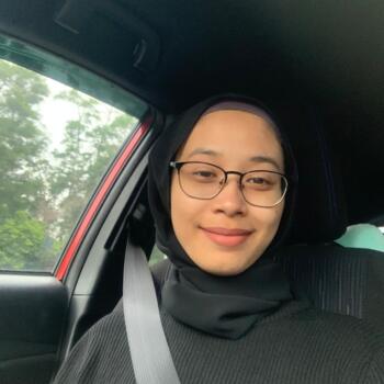 Babysitter Shah Alam: Nur
