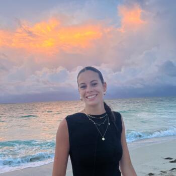 Babysitter in Nantes: Lisa