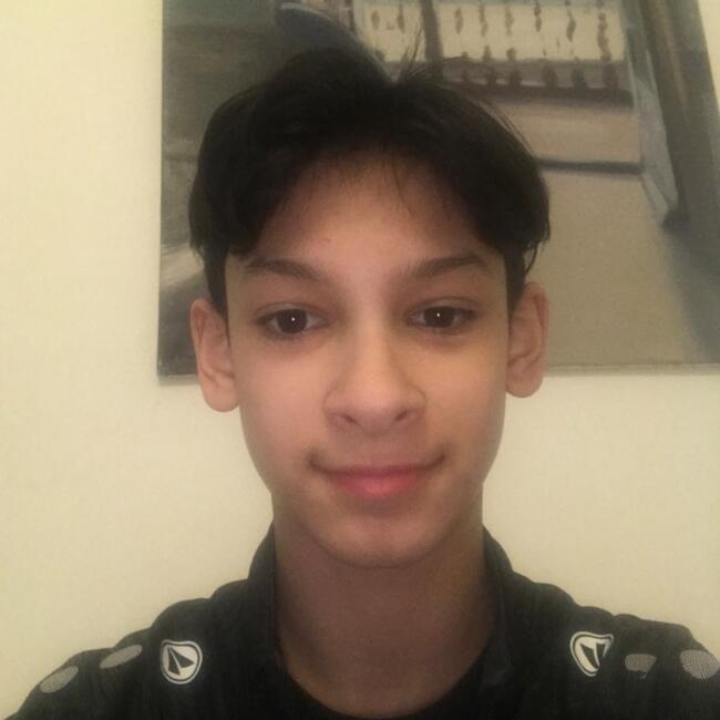 Babysitter in Paris: Clément