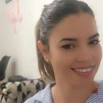 Babysitter in Meudon: Lobna